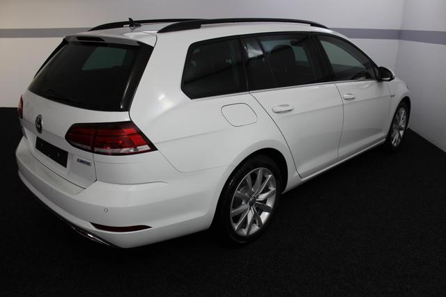 Volkswagen Golf Variant Highline NAVI LED SHZ ACC ParkPilot RFK DAB MirrorLink 