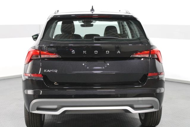 Skoda Kamiq AMBITION PLUS SHZ DAB SmartLink PDC ALU KLIMAAUTOMATIK TEMPOMAT 