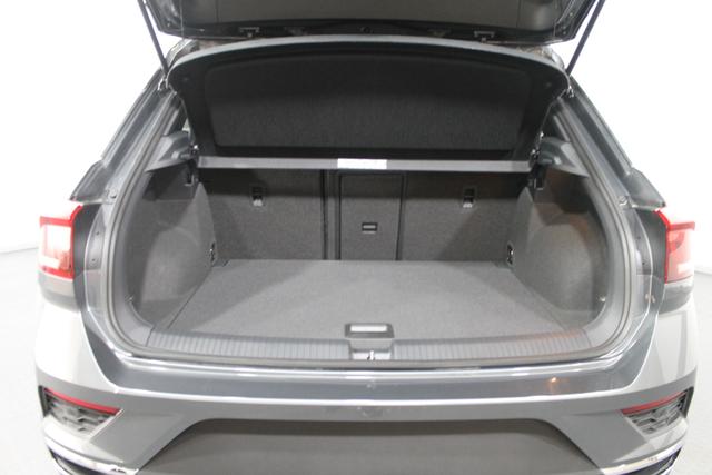 Volkswagen T-Roc SPORT NAVI SHZ RFK AirCare ACC BlindSpot LED ParkPilot ActiveInfoDisplay 