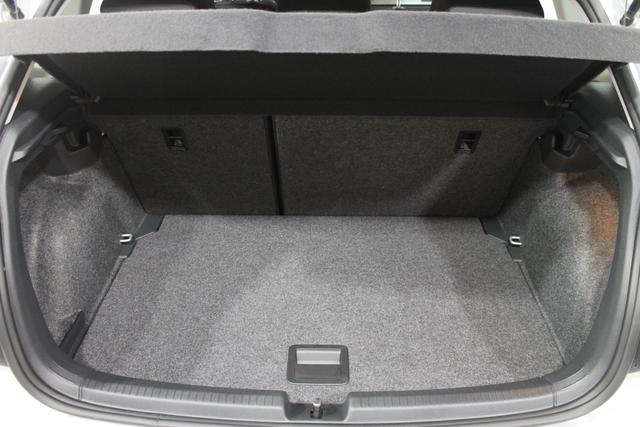 Volkswagen Polo EDITION ACC RFK ParkPilot SHZ KLIMAAUTOMATIK Regensensor 