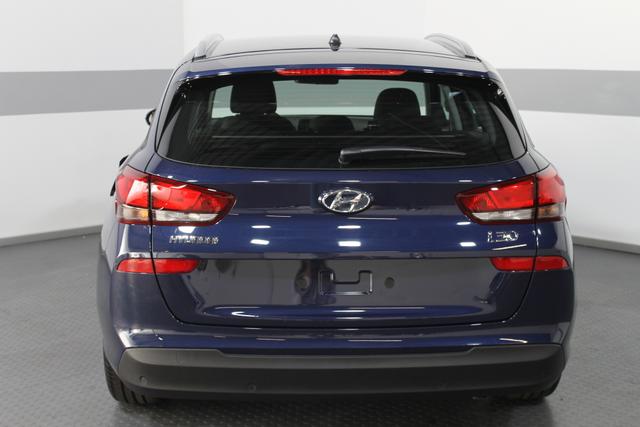 Hyundai i30 Kombi STYLE KLIMAAUTOMATIK PDC TEMPOMAT ALU NSW BLUETOOTH 