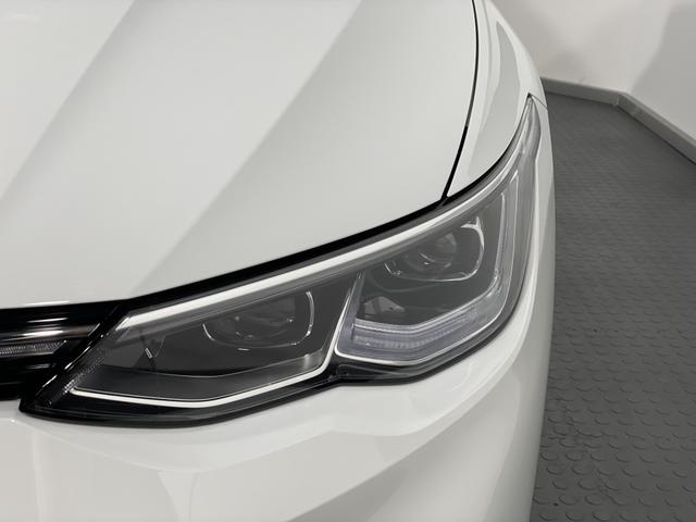 Volkswagen Golf STYLE PLUS e-TSI DSG IQ.LED KEYLESS 18ALU NAVI PARK ASSIST RFK ACC 