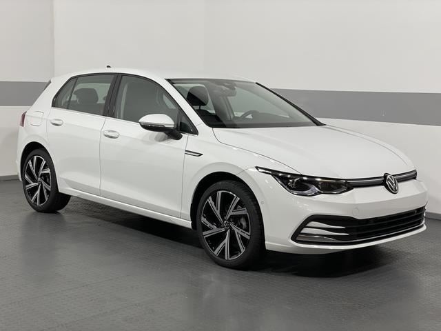 Volkswagen Golf STYLE PLUS e-TSI DSG IQ.LED KEYLESS 18ALU NAVI PARK ASSIST RFK ACC 