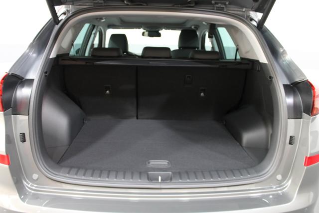 Hyundai TUCSON IMPRESSION 4WD DCT ACC LEDER KREL PANORAMA NAVI LED SHZ 360KAMERA BSD SMART KEY 