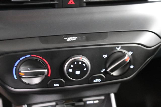 Hyundai i20 COMFORT KLIMA RFK PDC TEMPOMAT 