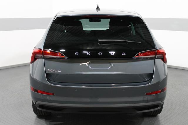 Skoda Scala STYLE DSG KESSY SHZ RFK PDC v+h FULL LED 