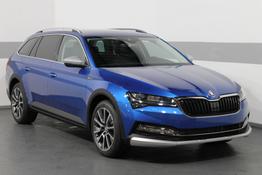 Skoda III Superb Combi - Scout DSG NAVI ACC ALCANTARA MATRIX KESSY