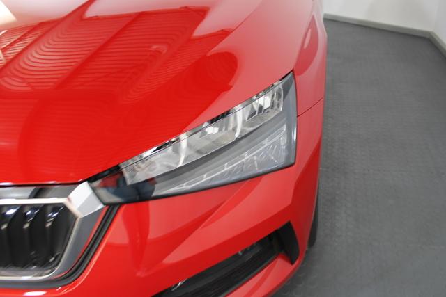 Skoda Scala AMBITION PLUS DSG NAVI SHZ SmartLink LED IMAGE PKAET 