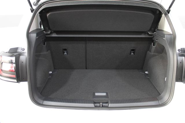 Volkswagen T-Cross LIFE SHZ RFK ActiveInfoDisplay NSW App-Connect KLIMAAUTOMATIK ParkPilot BSD 