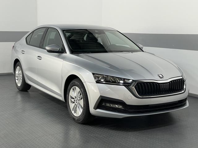 Skoda Octavia - AMBITION PLUS TEMPOMAT KLIMAAUTOMATIK PDC LED ALU