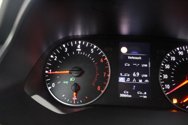Renault Captur EXPERIENCE LED RADIO KLIMA TEMPOMAT 