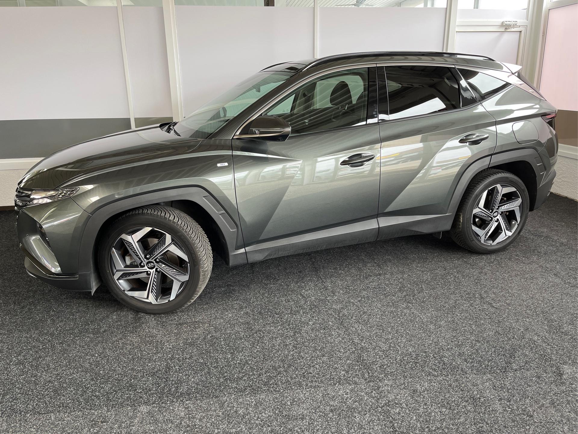 Hyundai Tucson 1.6 CRDi Mild Hybrid Premium 2WD*360°*Pano*Krell - Autohaus  Blecker GmbH