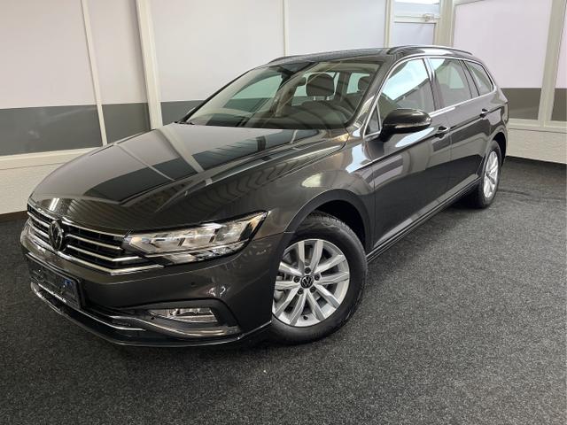 Volkswagen Passat Variant - BUSINESS DSG NAVI LED KEYLESS SHZ RFK