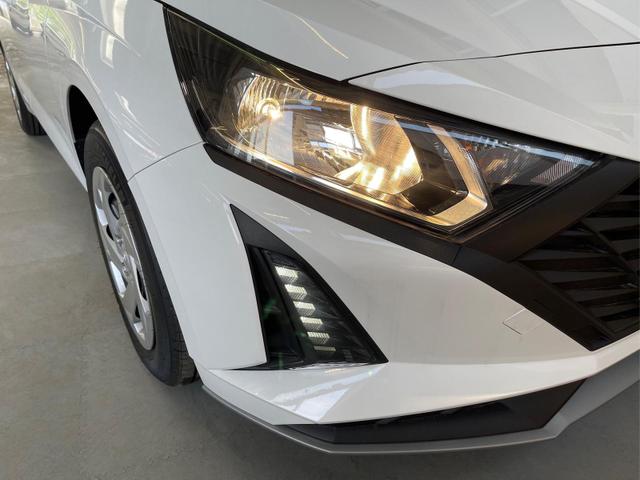 Hyundai i20 COMFORT PLUS KLIMAAUTOMATIK PDC RFK LICHT/REGENSENSOR 