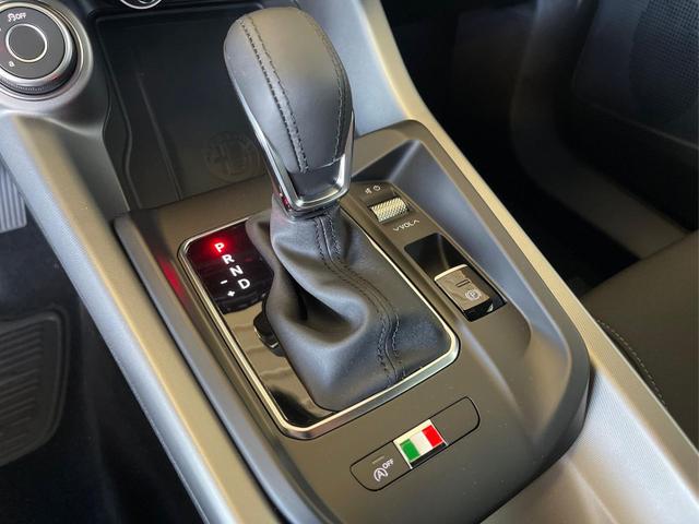 Alfa Romeo Tonale SUPER TCT6 LED TEMPOMAT 18ALU 