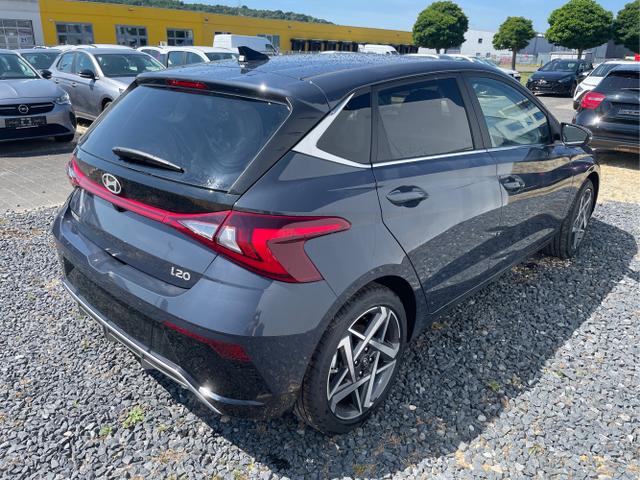 Hyundai / i20 / Weiß / / / 