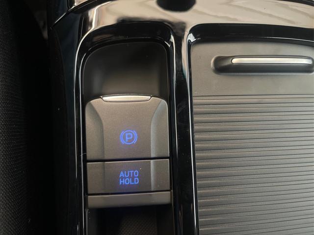 Hyundai i30 Kombi PREMIUM NAVI SHZ RFK PDC v+h KLIMAAUTOMATIK 