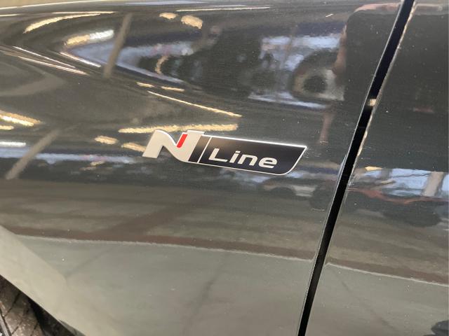 Hyundai / i30 / Grün / / / 