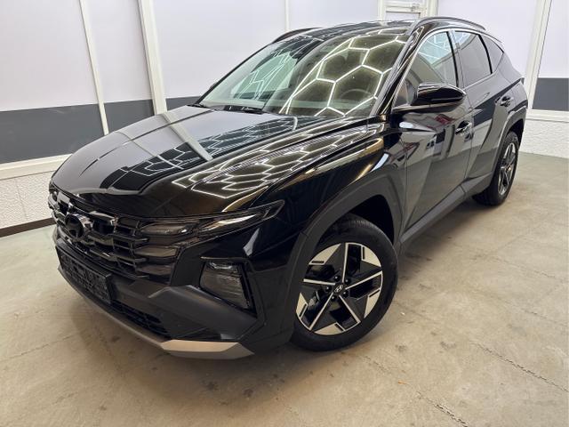 Hyundai TUCSON - PREMIUM NAVI SHZ RFK PDC v+h 18ALU TOTWINKEL TEILLEDER