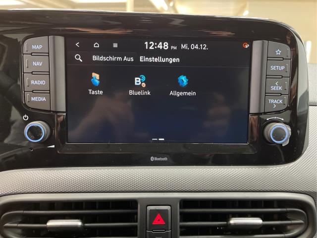 Hyundai / i10 / Weiß / / / 
