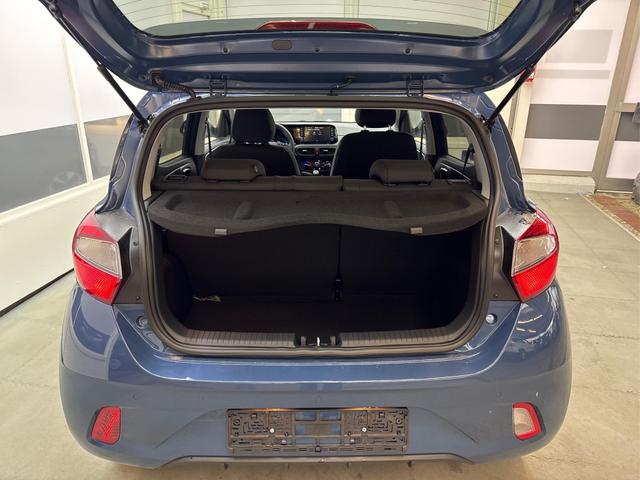 Hyundai i10 COMFORT PLUS NAVI SHZ PDC RFK ALU 