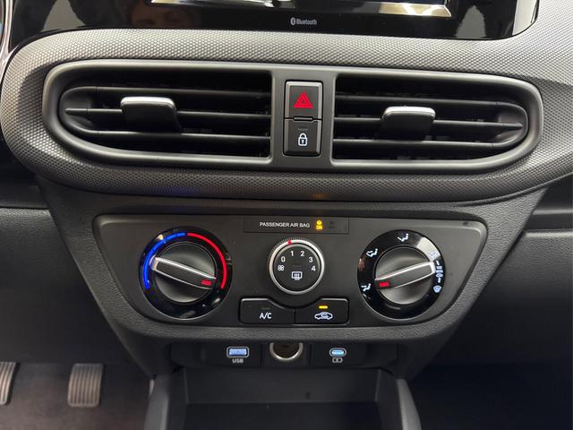 Hyundai i10 COMFORT PLUS NAVI SHZ PDC RFK ALU 
