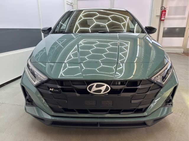 Hyundai / i20 / Grün / / / N-LINE NAVI KLIMAAUTOMATIK SHZ RFK PDC