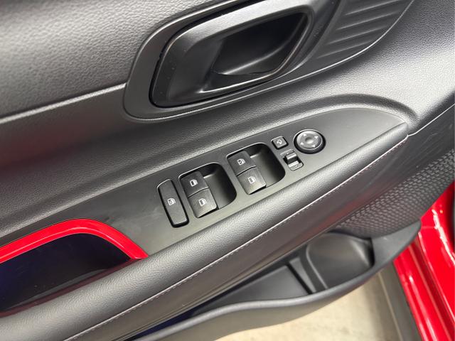 Hyundai / i20 / Rot / / / N-LINE NAVI KLIMAAUTOMATIK SHZ RFK PDC