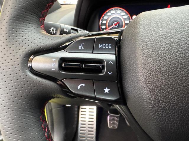 Hyundai i20 N-LINE NAVI KLIMAAUTOMATIK SHZ RFK PDC 