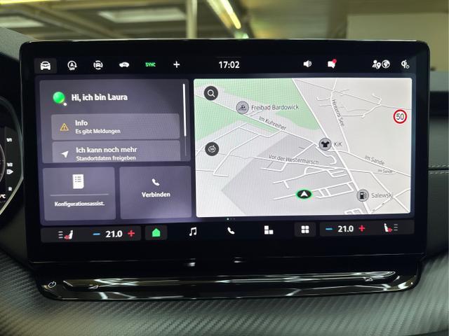 Skoda / Octavia / Orange / / / DSG ACC 13 Zoll NAVI MATRIX SHZ KESSY