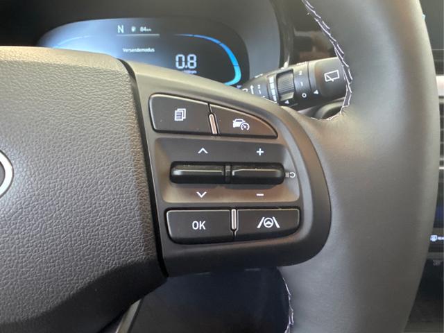 Hyundai / i10 / Weiß / / / AUT SHZ 16ALU SMART KEY NAVI RFK PDC