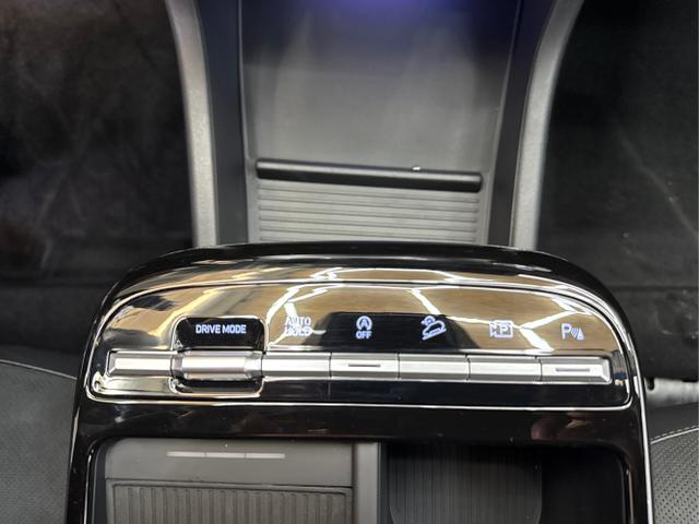 Hyundai / TUCSON FACELIFT / Weiß / / / 20th Anniversary DCT 360 SHZ KRELL HUD 19ALU 