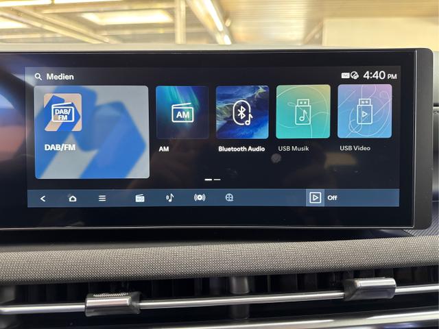 Hyundai / TUCSON FACELIFT / Grün / / / 20th Anniversary DCT 360 SHZ KRELL HUD 19ALU