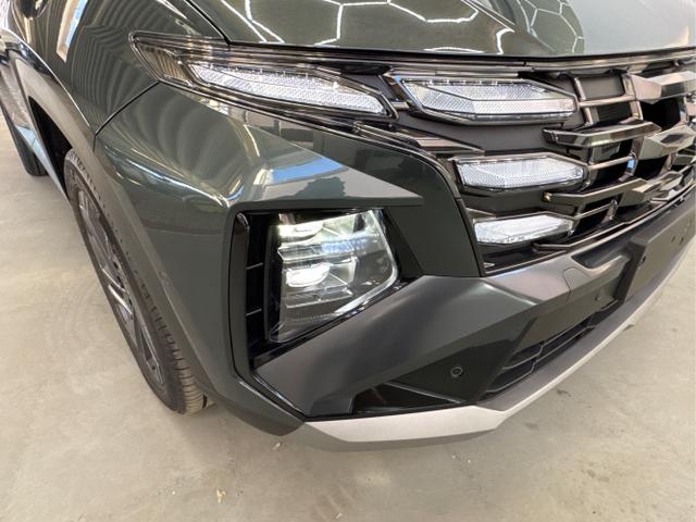 Hyundai / TUCSON FACELIFT / Grün / / / 20th Anniversary DCT 360 SHZ KRELL HUD 19ALU