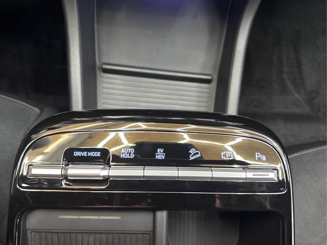 Hyundai / TUCSON FACELIFT / Grau / / / 20th Anniversary DCT 360 SHZ KRELL HUD 19ALU