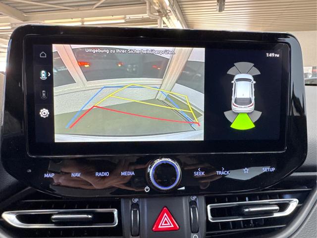 Hyundai / i30 / Weiß / / / N-LINE SHZ NAVI PDC RFK