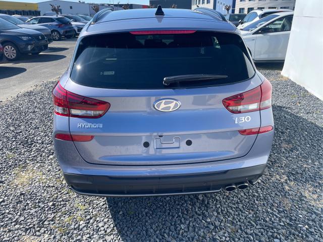 Hyundai / i30 / Weiß / / / 