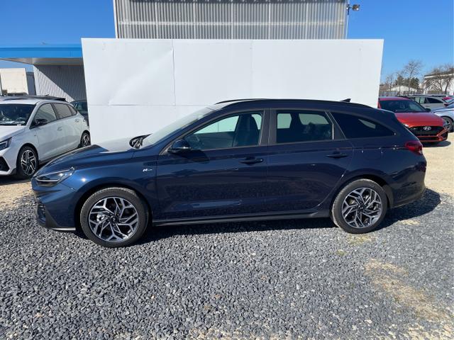 Hyundai / i30 / Weiß / / / 