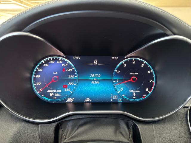 Mercedes-Benz / C 63 AMG / Weiß / / / NAVI PANO BURMESTER HeadUpDisplay