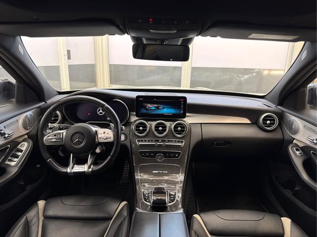 Mercedes-Benz / C 63 AMG / Weiß / / / NAVI PANO BURMESTER HeadUpDisplay
