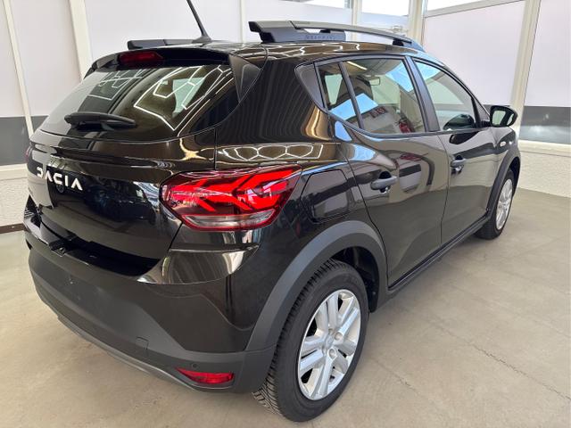 Dacia / Sandero / Schwarz / / / LED RADIO KLIMA EL. PAKET