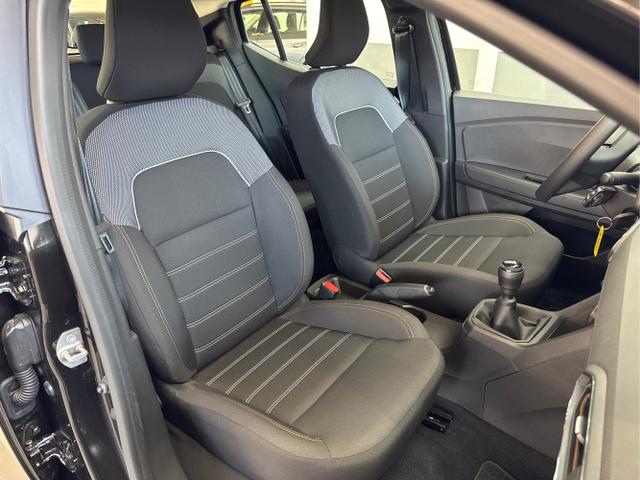 Dacia / Sandero / Schwarz / / / LED RADIO KLIMA EL. PAKET