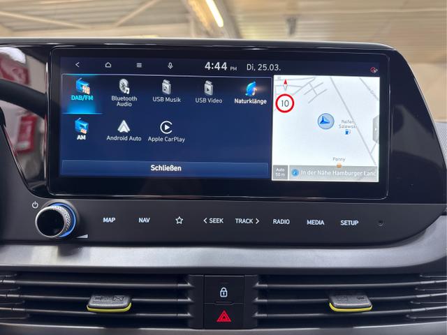 Hyundai / i20 / Grün / / / LED ALU SHZ KLIMAAUTOMATIK