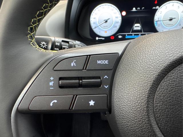 Hyundai / i20 / Grün / / / LED ALU SHZ KLIMAAUTOMATIK