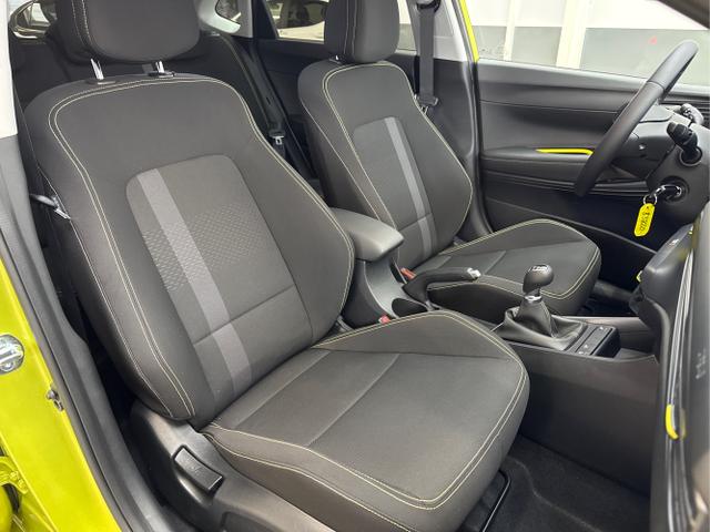 Hyundai / i20 / Grün / / / LED ALU SHZ KLIMAAUTOMATIK
