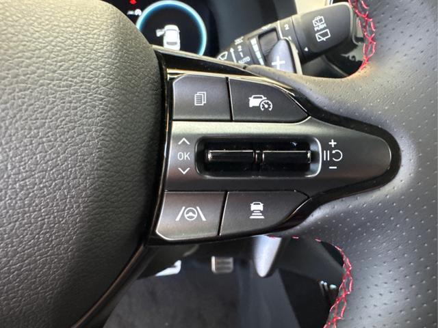 Hyundai / i30 / Grau / / / N-LINE DCT ACC NAVI RFK WP