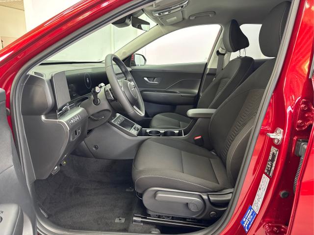 Hyundai / KONA / Rot / / / DCT ACC SHZ NAVI 18ALU 
