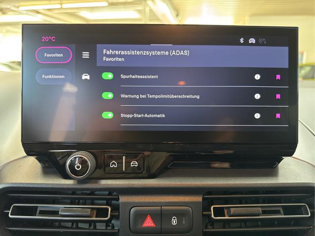 Fiat / Doblò / Grün / / / AUT STYLE PACK SHZ TOTWINKEL UConnect 