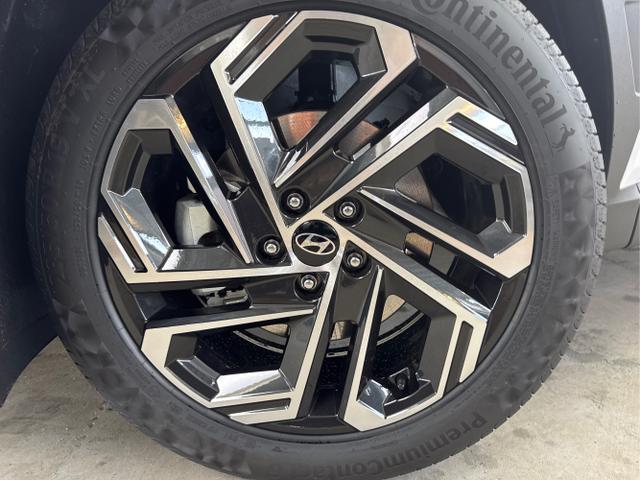 Hyundai / TUCSON FACELIFT / / / / 