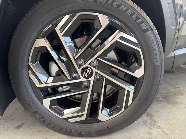 Hyundai / TUCSON FACELIFT / / / / 